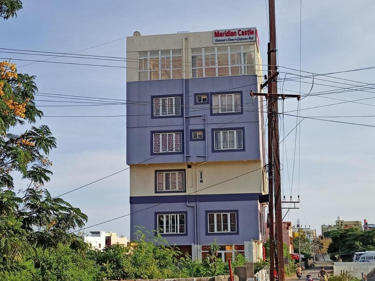 Meridian Castle Hotel Puducherry Eksteriør billede