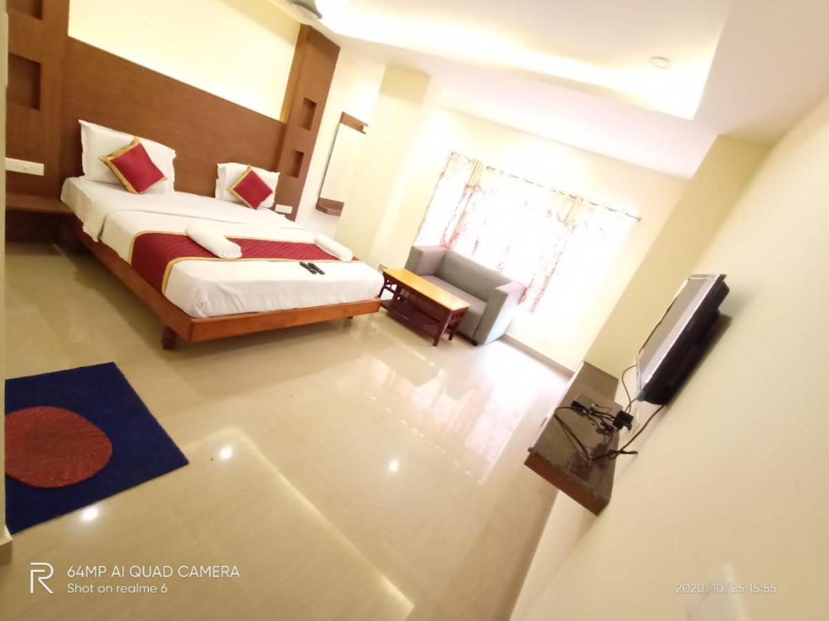 Meridian Castle Hotel Puducherry Eksteriør billede